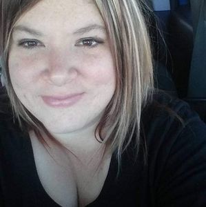 Meet your Posher, Kendra